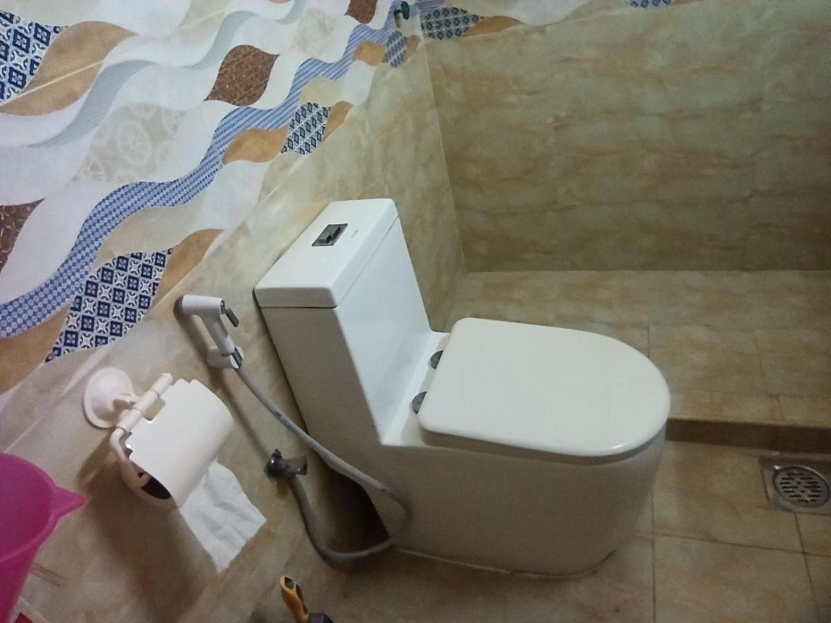 Moon Backpackers , Al Rigga , Partition For Couples And For Singles Apartment Dubai Luaran gambar