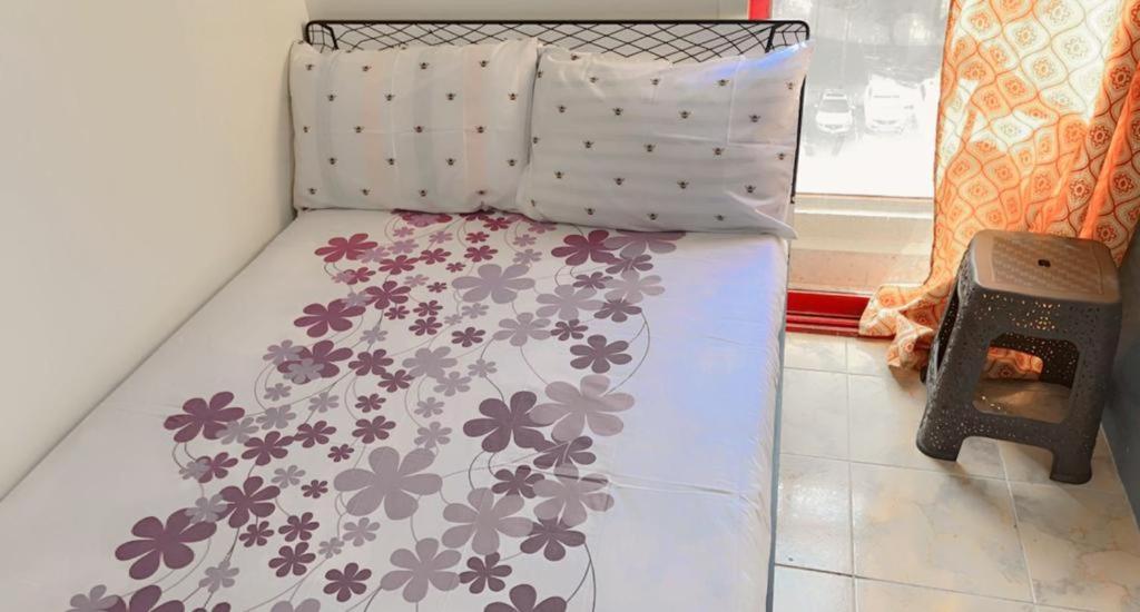Moon Backpackers , Al Rigga , Partition For Couples And For Singles Apartment Dubai Luaran gambar