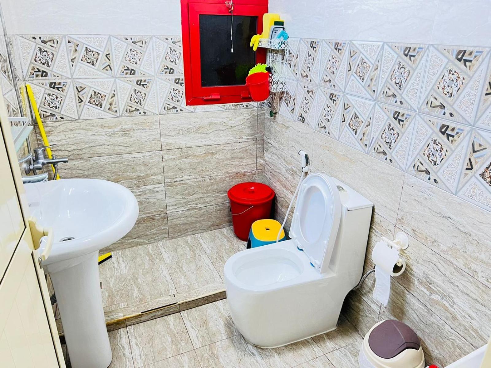 Moon Backpackers , Al Rigga , Partition For Couples And For Singles Apartment Dubai Luaran gambar